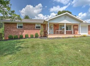 1128 Volunteer Blvd, Church Hill, TN 37642