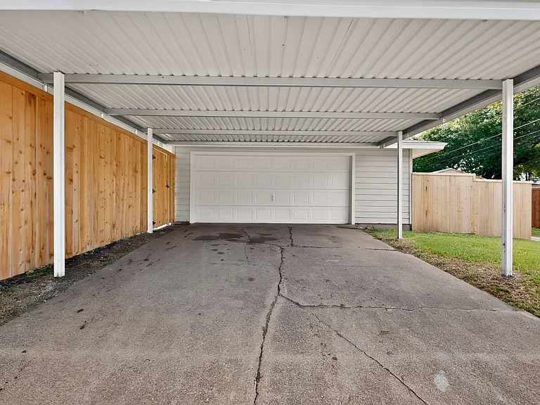 2506 Hillsboro Ave — Photo 37