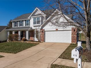 414 Lincoln Terrace Ct, Fenton, MO 63026