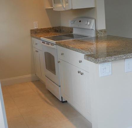 2nd image of 225 Ventnor Q #225