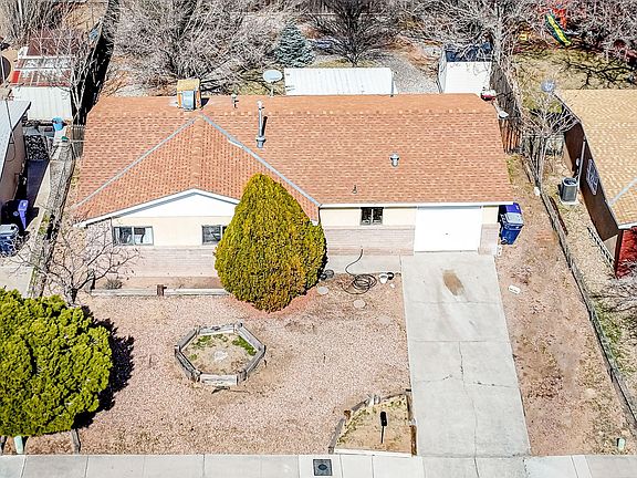 5th image of 10033 Melinda Ave SW