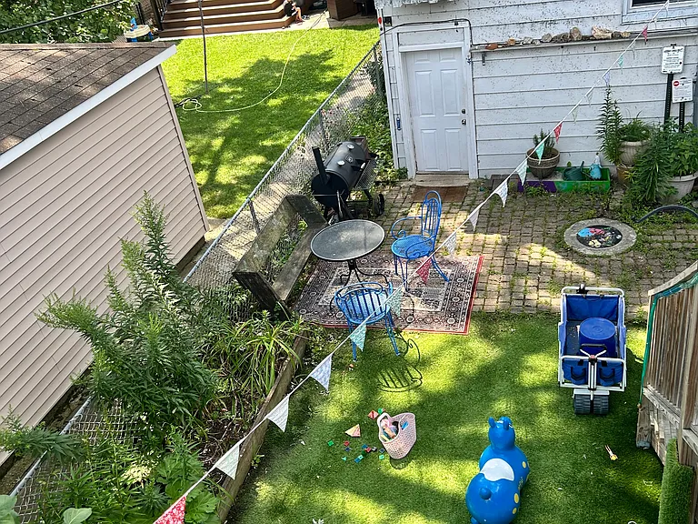 5845 N Virginia Ave #BASEMENT — Photo 9
