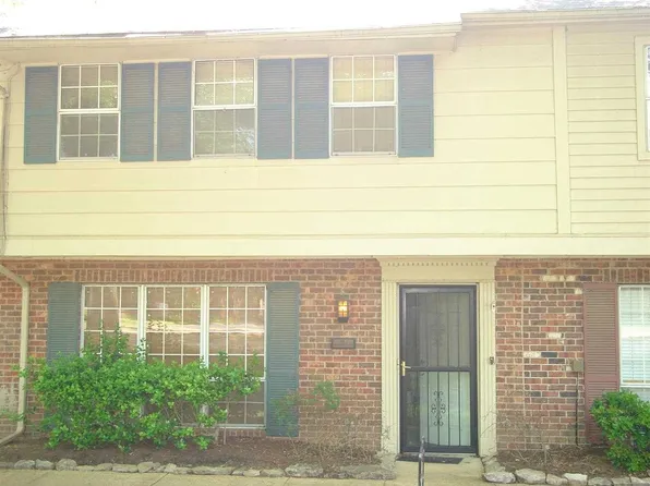 1701 Hobbits Glen Dr, Germantown, TN 38138