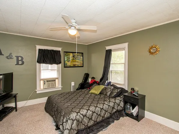 1107 Center St E, Rochester, MN 55906