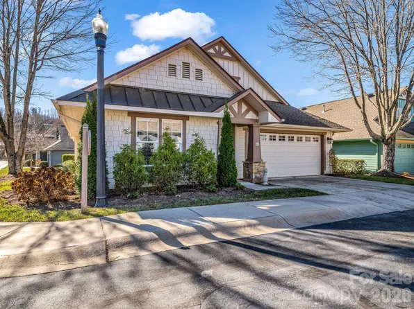 53 Barn Owl Way, Hendersonville, NC 28792