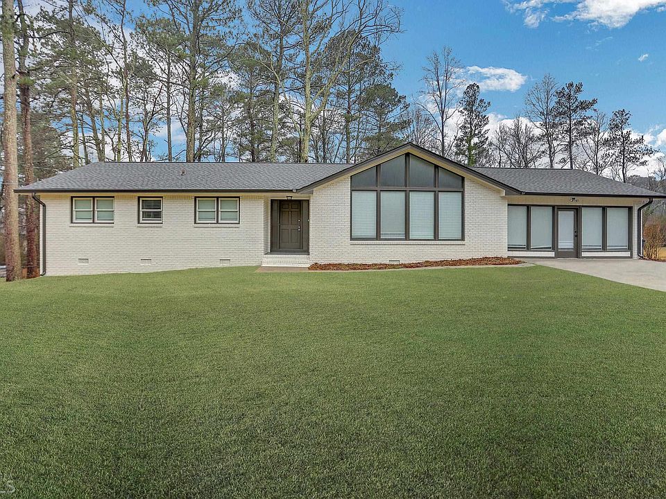1st image of 3105 Periwinkle Dr