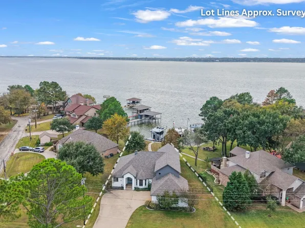 339 Autumn Wood Trl, Gun Barrel City, TX 75156
