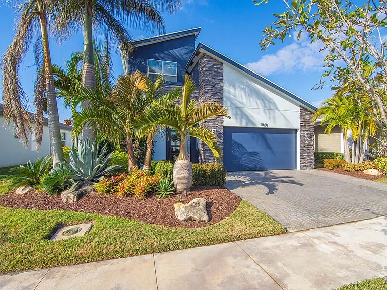 11828 SW Lyra Dr — Photo 39