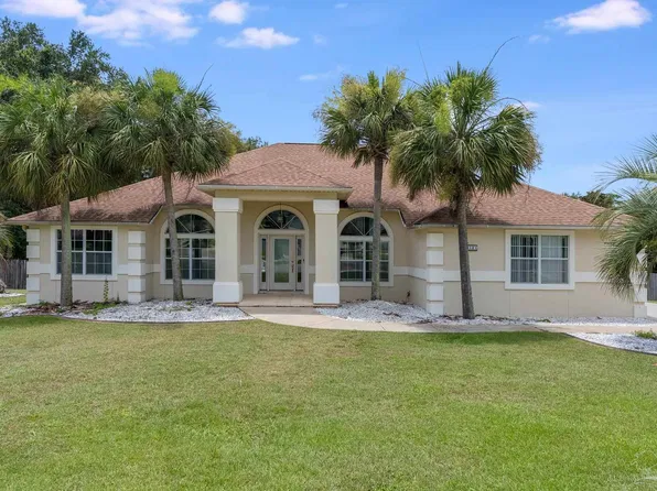 4121 Bamboo Dr, Pensacola, FL 32526