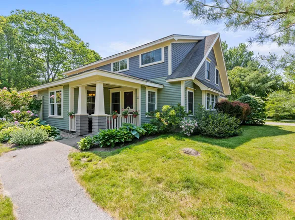 5 Westvale Road #A, Kennebunkport, ME 04046