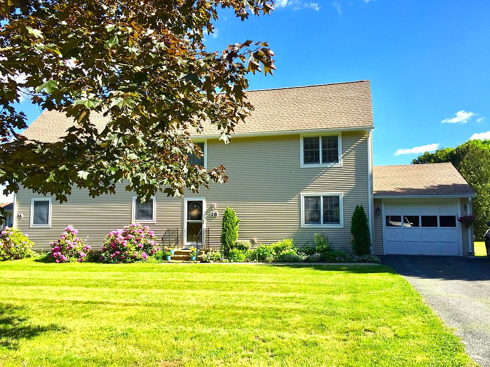 2 Meadow Oak Lane