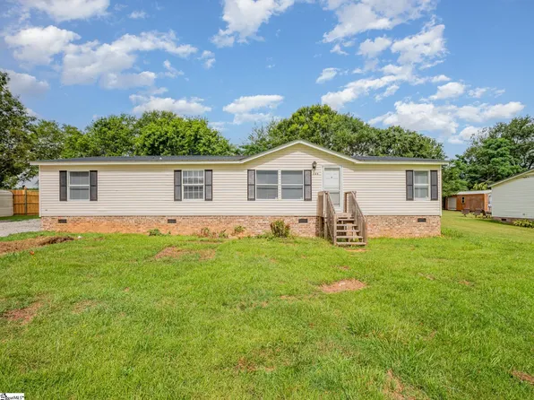 109 Morningwood Ln, Piedmont, SC 29673