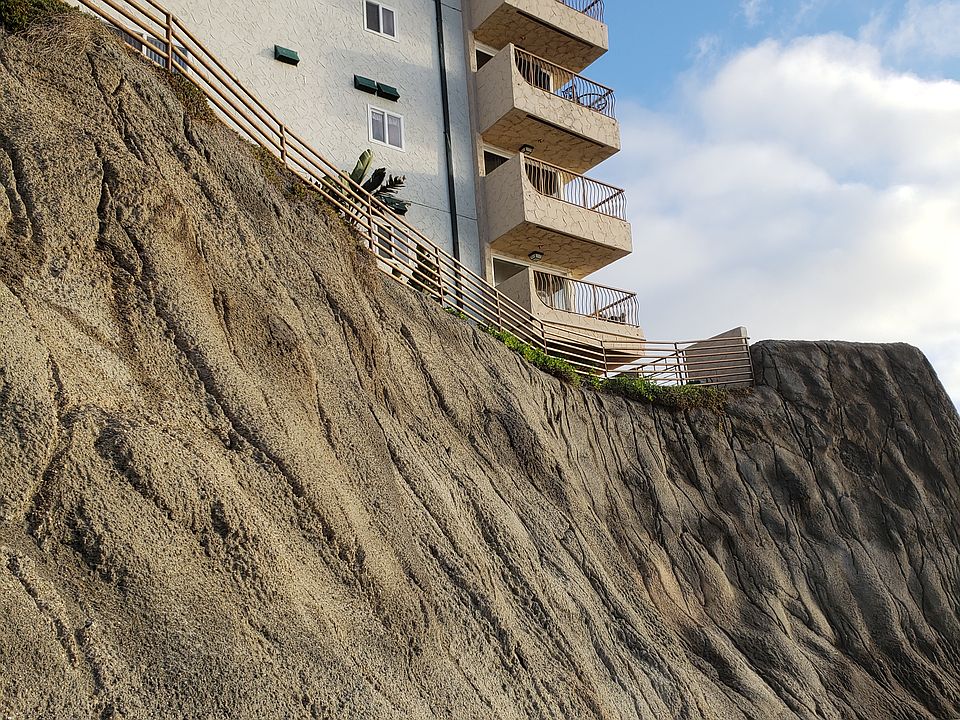 2nd image of 4878 Pescadero Ave Unit 406