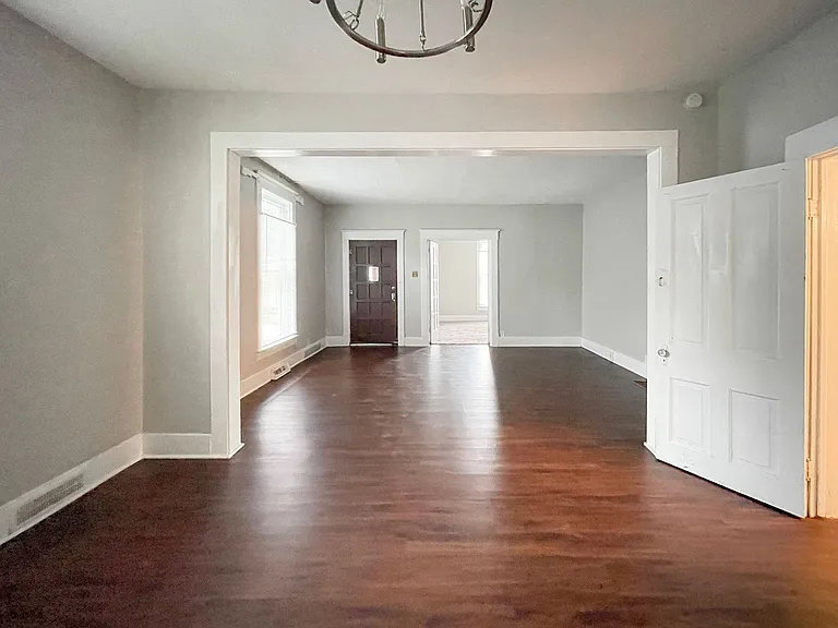 824 W Beechwood Ave — Photo 14