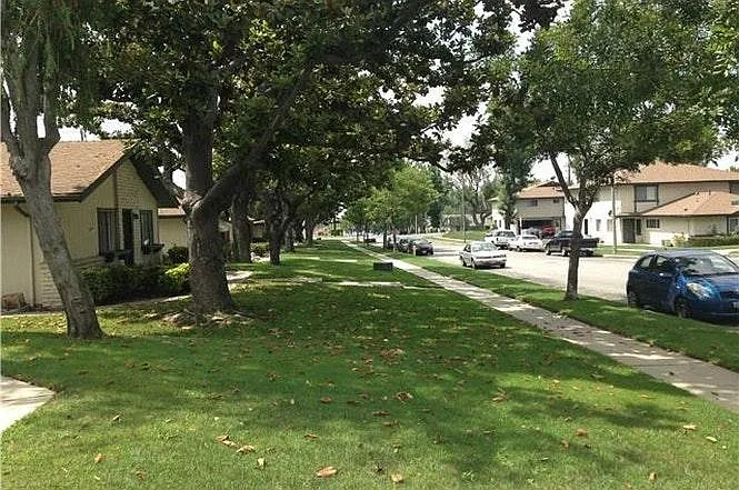 2 bed, 840 sqft, $2,195 — Photo 3