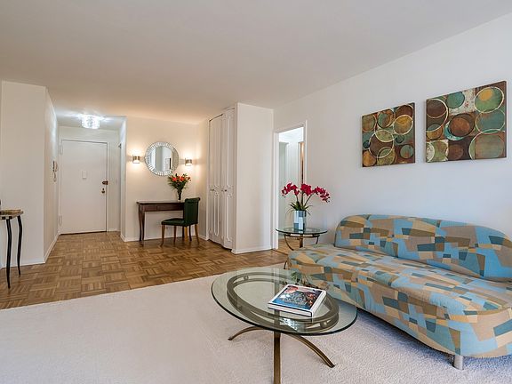 3rd image of 1160 3rd Ave APT 7E
