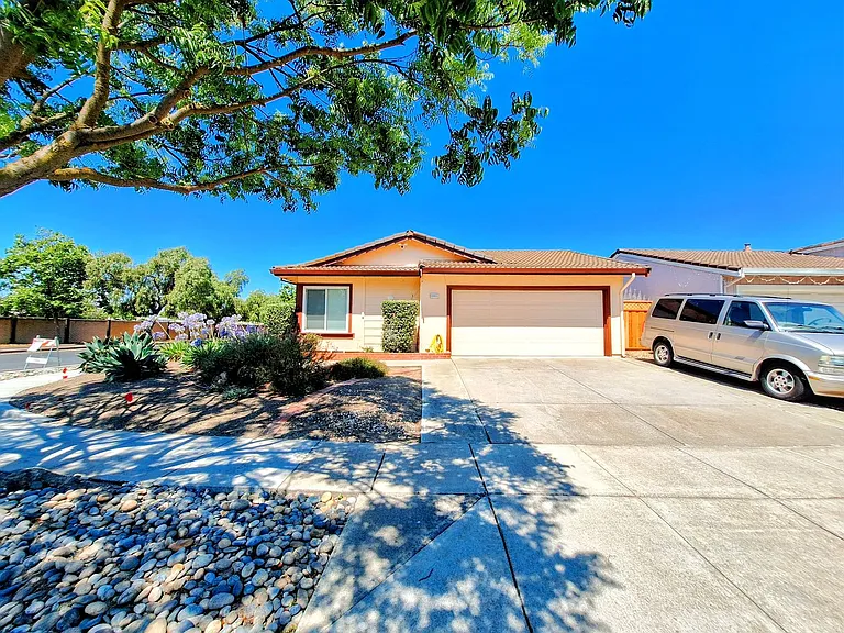 33955 Juliet Cir — Photo 15