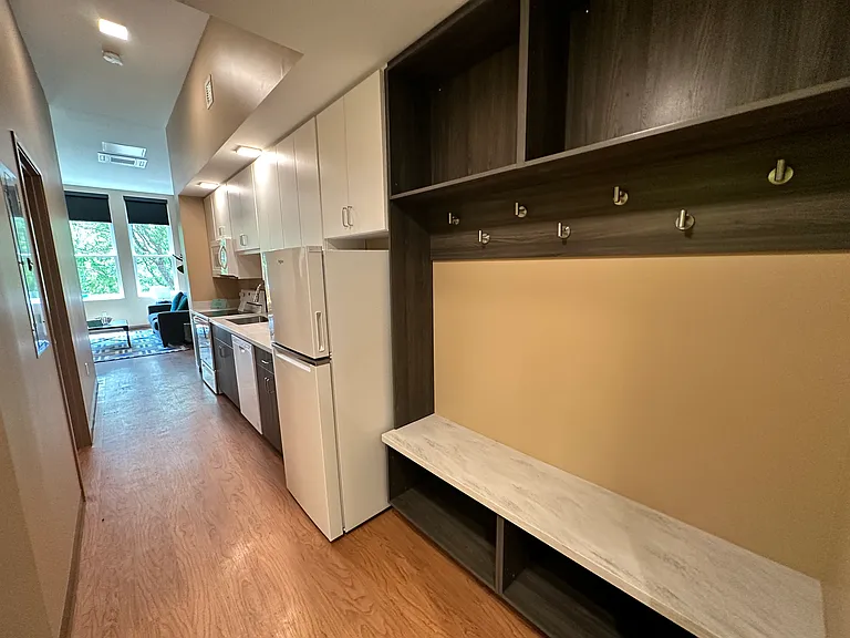 Red Oak at 83 Hanover Street — Photo 13