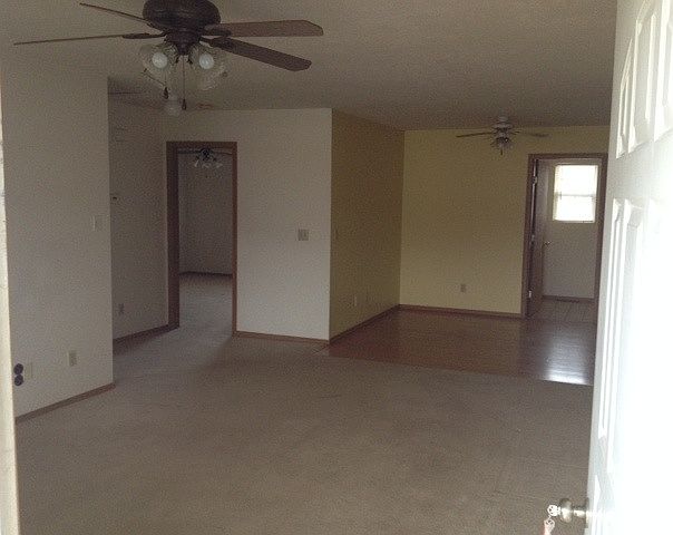 2nd image of 127 W Terrace Ct