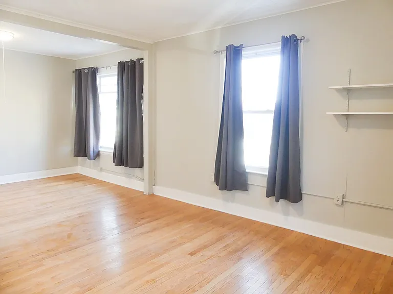 144-313 Linn St — Photo 125