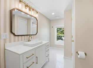 22 Vernon St #3, Warren, RI 02885