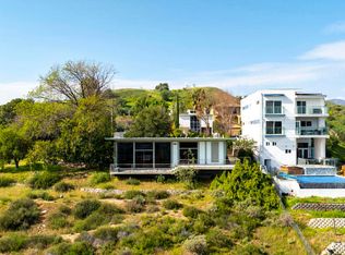 12016 Mountain View Trl, Sylmar, CA 91342