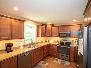 529 Fountain St, Mineral Point, WI 53565