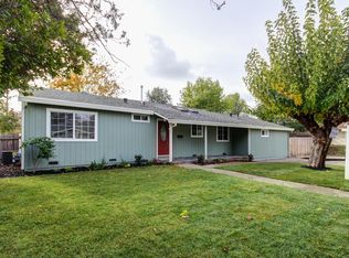 8272 Wightman Ave, Fair Oaks, CA 95628