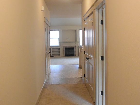 2nd image of 5942 NE 48th St