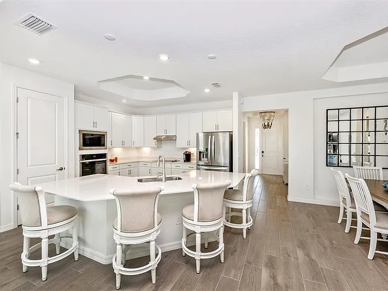 12950 Tulum Loop — Photo 11