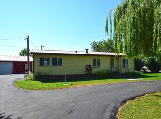 9088 N Cottonwood Dr, Idaho falls, ID 83401