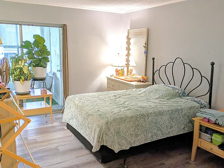 103 47th Avenue Dr W #382 — Photo 6