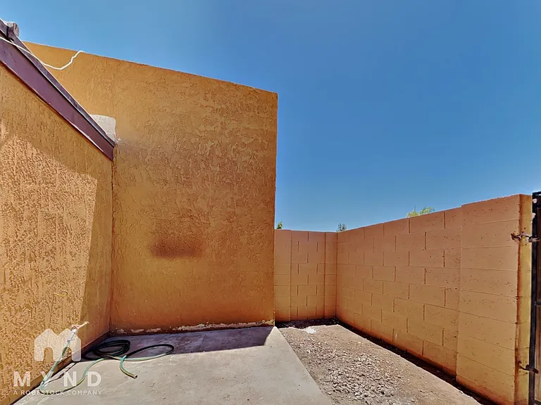 1864 E Kirkland Ln — Photo 21