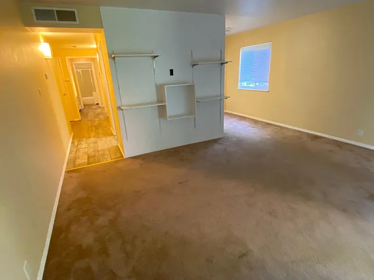 2533 Hillegass Ave #105 — Photo 11