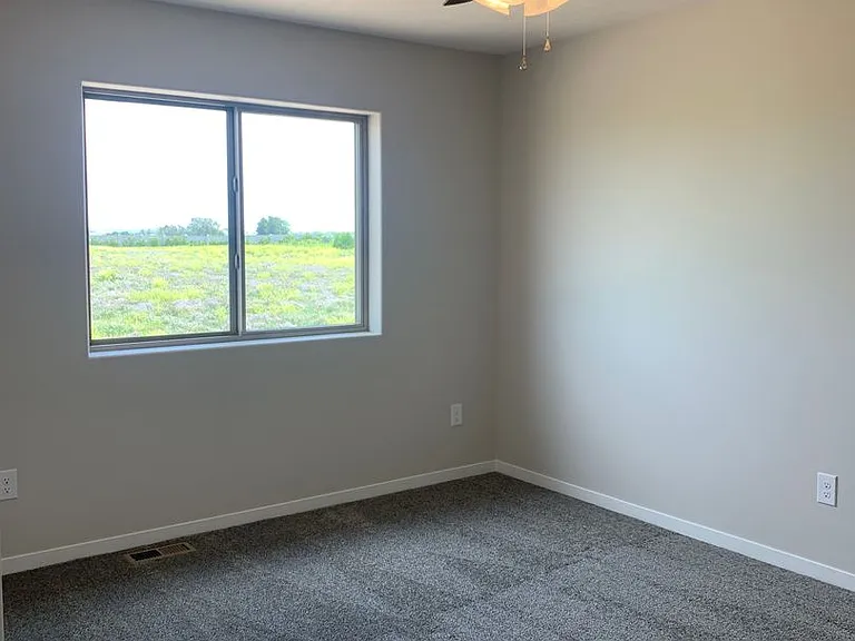 7030 Serpentine Dr — Photo 14