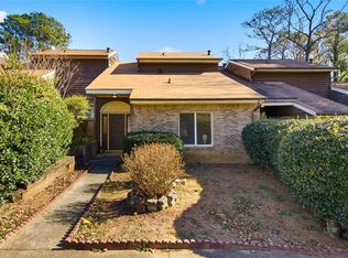 1512 Stoneleigh Way, Stone Mountain, GA 30088