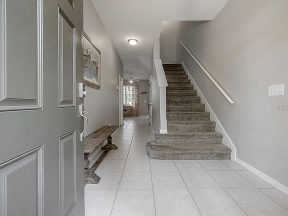 5th image of 2945 Pointeview Dr