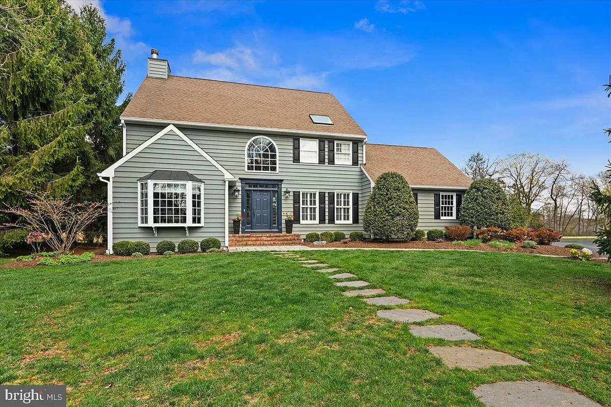 7 Chadwell Ct photo 1