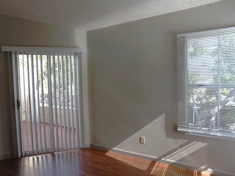 2001 Lakeridge Cir #203 — Photo 16