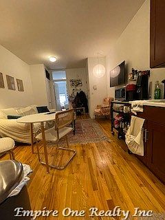 2nd image of 35 Ten Eyck St APT 1R