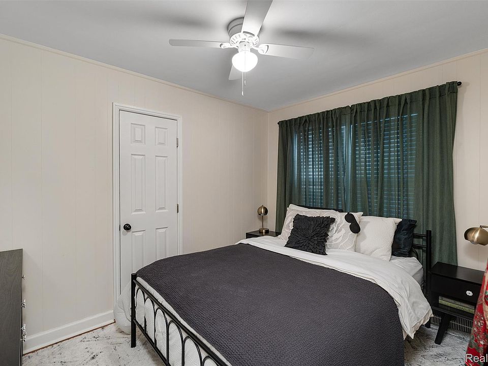 1705 West Blvd, photo 12