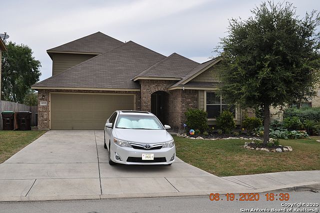 1st image of 10727 Bayhill Den