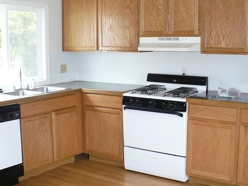 2nd image of 92226 Marcola Rd