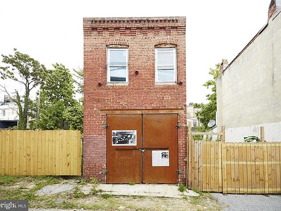 5th image of 1716 Lemmon St