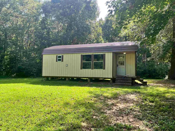 500 Connell Ferry Rd, Joaquin, TX 75954