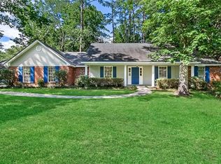 228 Richland Dr E, Mandeville, LA 70448