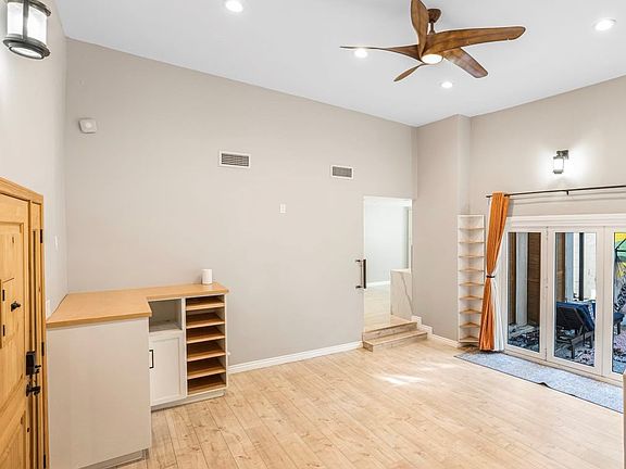 4th image of 2516 Montana St #2516