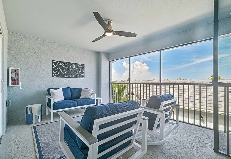 14221 Heritage Landing Blvd #922 — Photo 20
