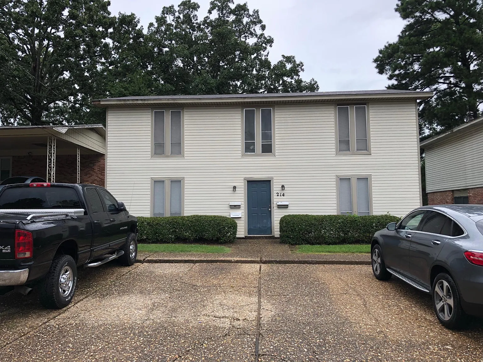 2 bed, 1000 sqft, $795 — Photo 1