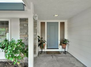 678 Lido Dr, Livermore, CA 94550